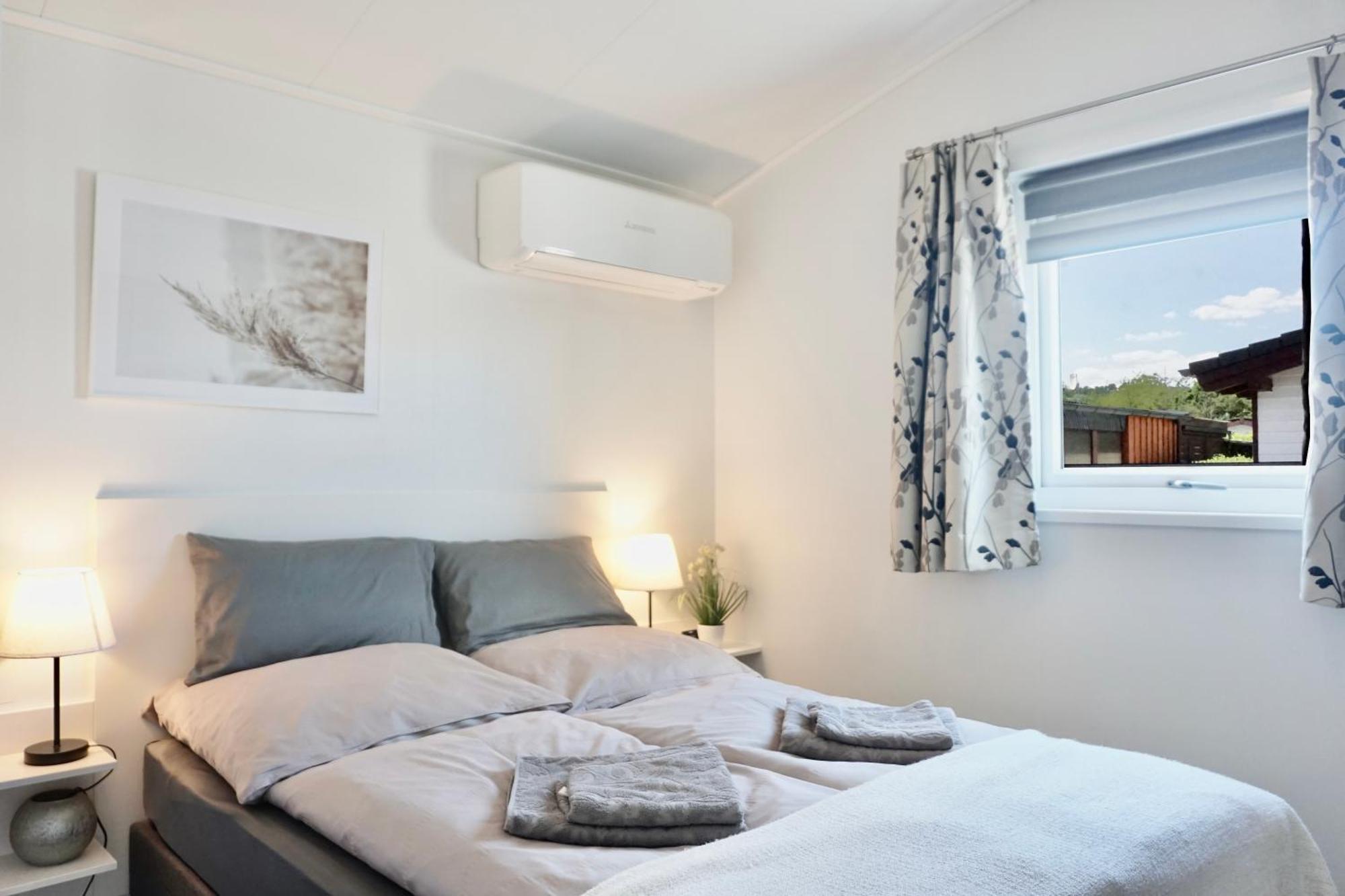 Ferienhaus Ufergeheimnis Am Guelser Moselbogen I 2 Sz I 5 Gaeste I Badebucht I Grill I Garten Koblenz Kültér fotó